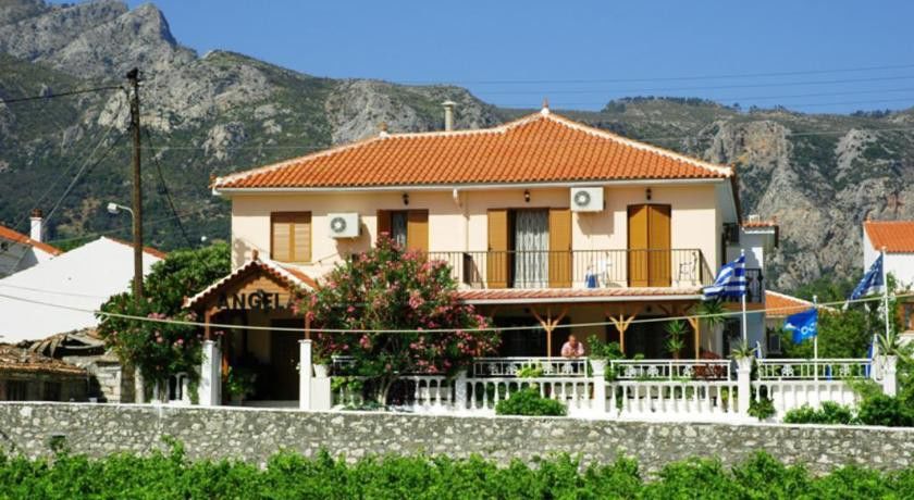 Angela Apartments Samos Town Buitenkant foto
